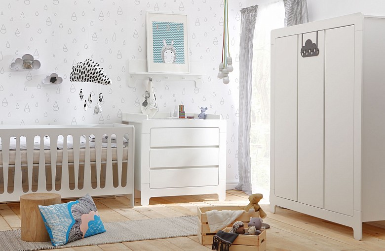 Jakie meble do pokoju dziecięcego będą najlepsze? Jaką szafę wybrać?